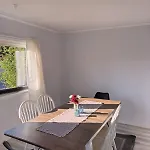 Σπίτι διακοπών House In Nordfjord, With 4 Bedrooms *