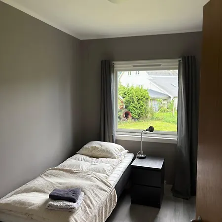 House In Nordfjord, With 4 Bedrooms Tatil Evi