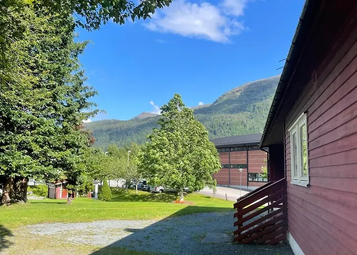 Tatil Evi House In Nordfjord, With 4 Bedrooms *