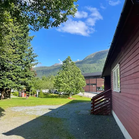 Casa vacanze House In Nordfjord, With 4 Bedrooms *
